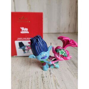 Hallmark poppy Branch trolls Holiday In Harmony ornament Xmas